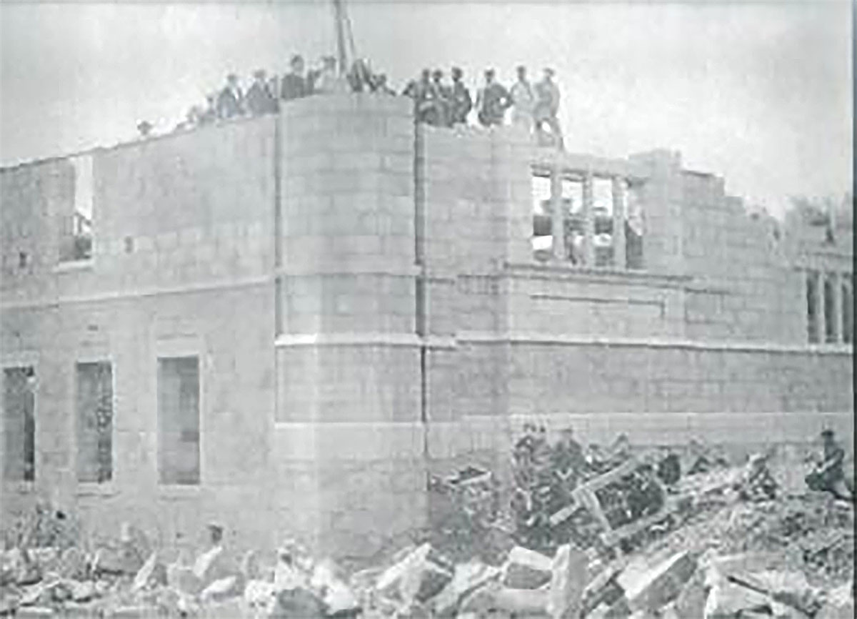 The Victoria Hall building mason work